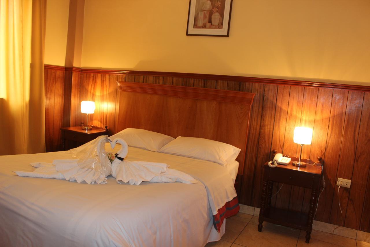 Hotel El Tumi 2 Huaraz  Exteriör bild