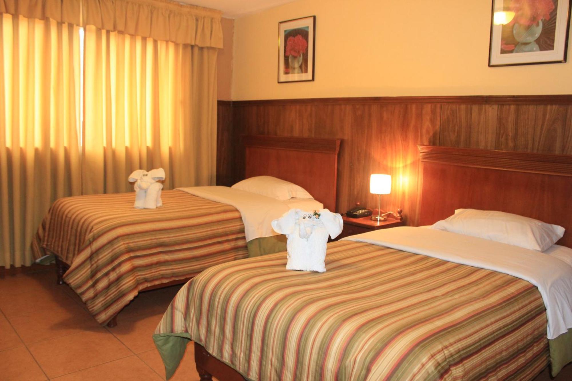 Hotel El Tumi 2 Huaraz  Exteriör bild