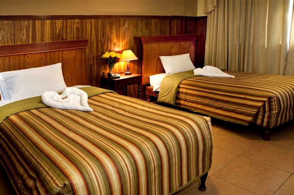 Hotel El Tumi 2 Huaraz  Exteriör bild